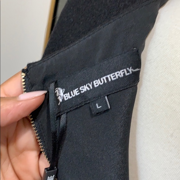 Dress - Picture 9 of 10